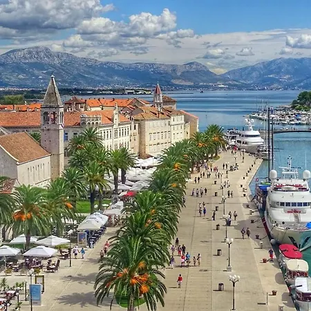 Dream View Dalmatia 特罗吉尔
